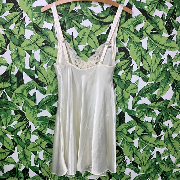 🌹 Victoria's Secret Women's Gown Size S Sexy Bridal Beaded Lace Sequins Slip - Picture 8 of 11